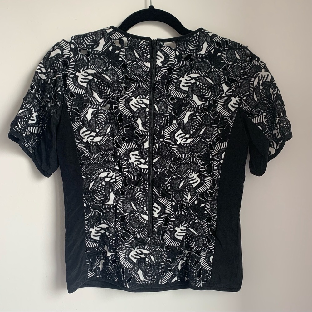 Nanette Lepore Black White Bold Lace Cut Blouse - Picture 2 of 4
